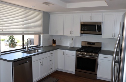 Palm Desert Condo | Elegant Monterey Country Club Living At Its Finest! 2 bed/2 bath