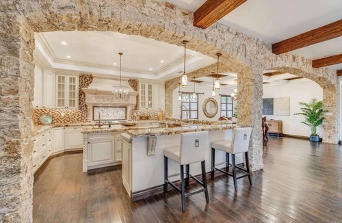Napa House | Elegant Napa Estate With Views