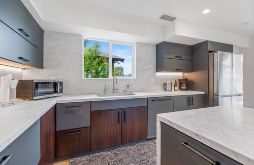 San Rafael House | Elegant Spacious 5BR Home in San Rafael, CA!