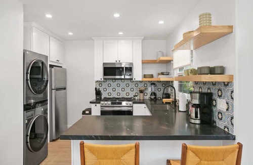 Hillcrest Apartment | Elegant Spanish Style Home in Hillcrest Area