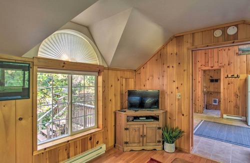Ashford Cottage | 'elk Hideaway:' Ashford Cottage w/Hot Tub!