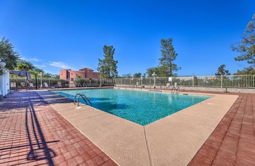 Eleven Mile Corner Apartment | Eloy Retreat w/Pool Access + Central A/C!