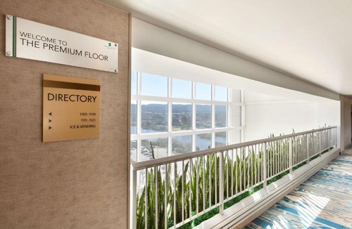 Seaside Hotel | Embassy Suites by Hilton Monterey Bay Seaside