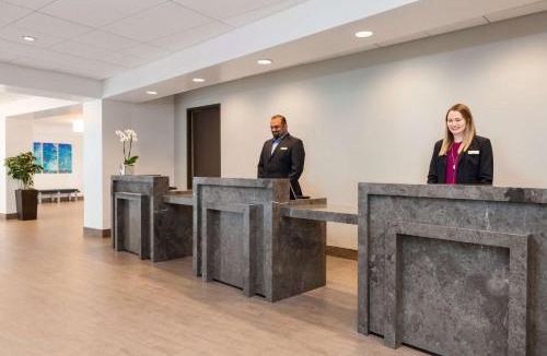 San Luis Obispo Hotel | Embassy Suites San Luis Obispo