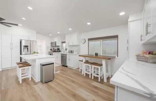 Bullhead City House | Emerald Water
