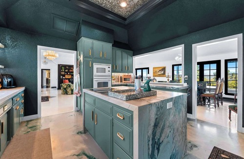 Bonsall Villa | Enchanted Estate on 5 Acres - Pool & Mini Horses
