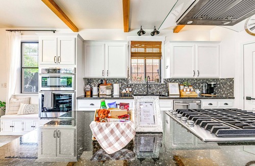 Clovis House | Enchanting Clovis Haven w/Hot Tub & Private Pool!