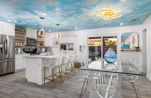 Village Grove House | Endless Summer: 5BR 7Beds Heated Pool Light Show