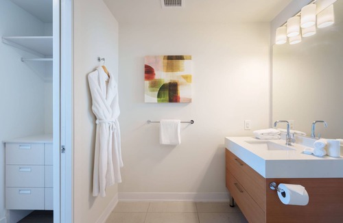 Downtown Los Angeles Apartment | Enjoy city views with one king bed and one queen bed and two bathrooms.