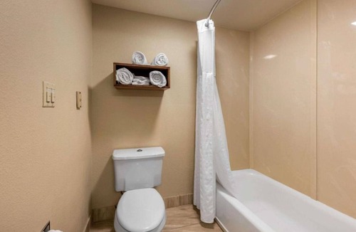 Morgan Hill House | Enjoy spacious and modern accommodations !