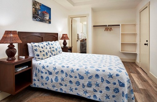Avalon Hotel | Enjoy Stunning Avalon Views at this Private Boutique Escape | 4 Units