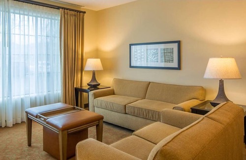 Pleasant Valley Resort | Enjoy the beauty of Arizona with the entire family while you get pampered