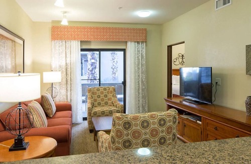 Pleasant Valley Resort | Enjoy the beauty of Arizona with the entire family while you get pampered