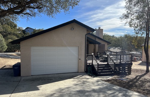 Oak Shores House | Enjoy the outdoors with home so close to the miniature golf course in Oak Shores