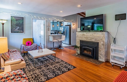 Rolando Village House | Entire 4-Bedroom Home near SDSU w Spacious Backyard & 4-cars Parking