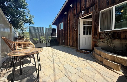 Mount Helix Cottage | Entire guesthouse in Spring Valley, California