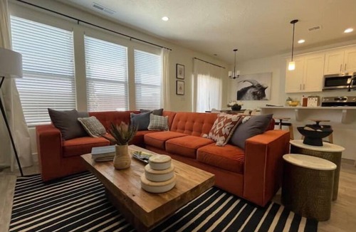 Sienna Hills House | Entire Townhouse/Private Hot Tub/Pool/Gas Fire Pit