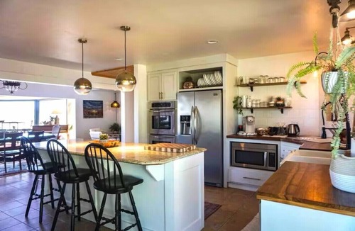 Paso Robles House | Epic Views above Paso Robles vineyards- 2 bedrooms, 2 baths.