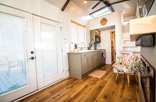 Apple Valley Cabin | Escape to Intimacy: Fully Equipped Original Tiny House in Apple Valley