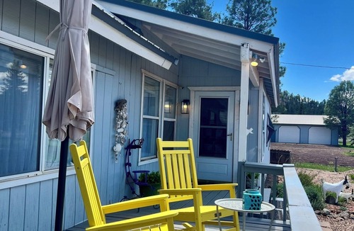 Pinetop House | Escape to our Pet Friendly Pinetop 4-Bedroom Home