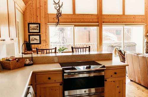 Dollar Point Cabin | Escape to The Cabin Retreat, a serene getaway for the entire family.