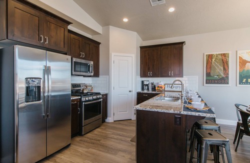 Sienna Hills House | Escondido 1107lPetroglyph Place, Located in Washington Utah near Sand Hollow Lake, SLP 19