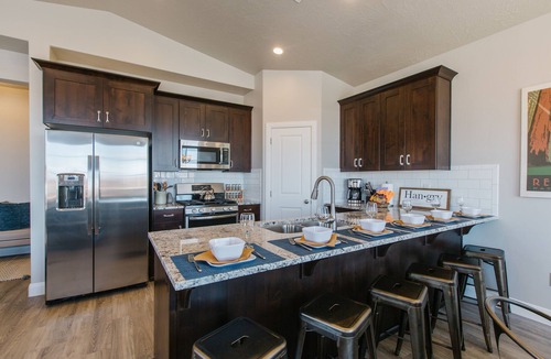 Sienna Hills House | Escondido 1107lPetroglyph Place, Located in Washington Utah near Sand Hollow Lake, SLP 19