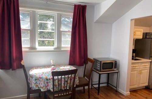 Santa Maria Apartment | Estate Guest Home Upstairs, EV Charger on site
