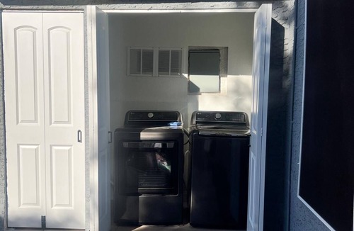 North Las Vegas Apartment | Estudio-C moderno y acogedor en North Las Vegas Privado y bien ubicado