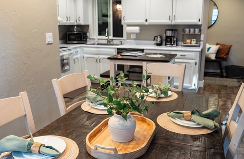 Tahoe Village House | EV Charger, Hot tub, fire pit, family friendly