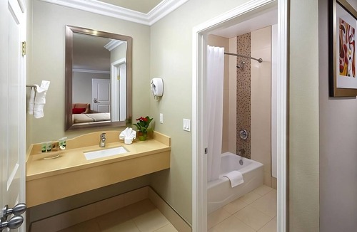 Anaheim Resort Hotel | Exclusive Disney Getaway! Steps from Downtown Disney & Theme Parks, Pool