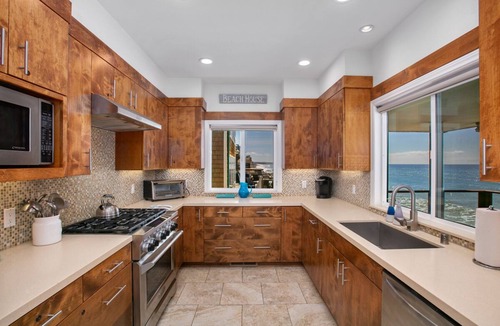 Oceanside House | Expansive 5-Bedroom Beachfront Estate, Private Sandy Yard, Stunning Ocean Views