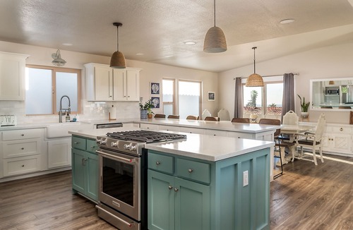 Cayucos House | Experience coastal bliss, just steps away from Cayucos State Beach