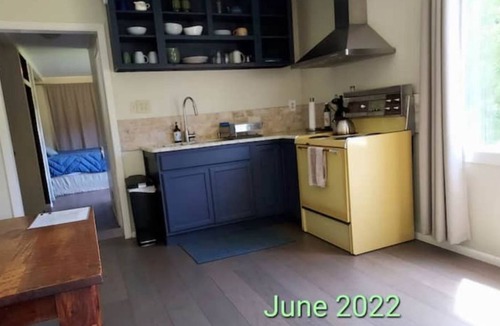 Eureka Apartment | Experience rural living amongst towing Redwoods just 10 minutes from town.