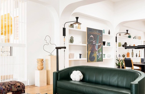Buckman Neighborhood Apartment | Experience Soothing Moments & Luxury! Pets Allowed, Near Pioneer Place