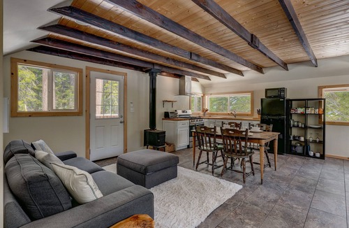 South Lake Tahoe House | Experience the Real Tahoe, 7 Acres, Minutes to Beaches/Lake/Heavenly, Wifi: Wilderness Way
