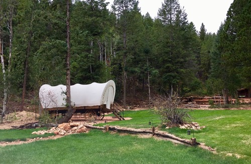 Alton Cabin | Experience the Wild West in Luxury!