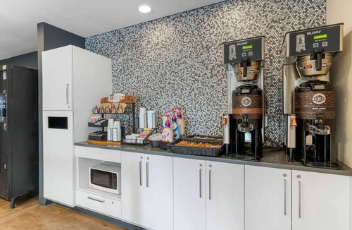 East San Mateo Hotel | Extended Stay America Suites San Francisco San Mateo SFO