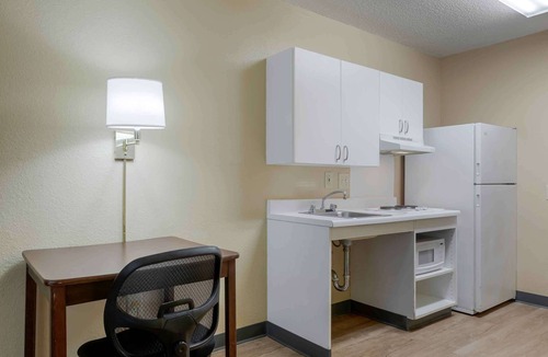 San Pablo Hotel | Extended Stay America Suites Richmond Hilltop Mall