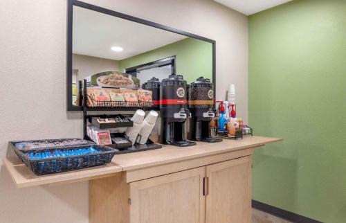 Carlsbad Village Hotel | Extended Stay America Suites - San Diego - Carlsbad Village by the Sea
