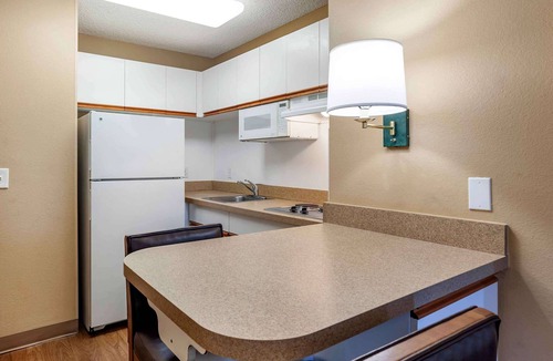 Monrovia Hotel | Extended Stay America Suites Los Angeles Monrovia