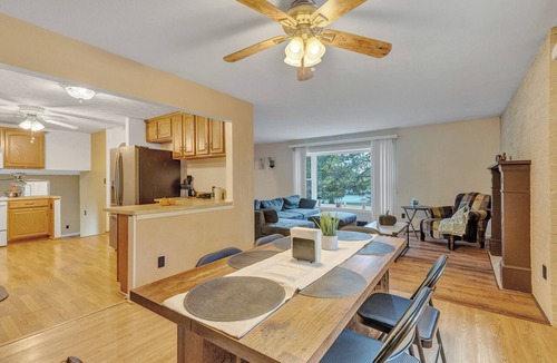 North Royalton House | Extremely Convenient & Peaceful Country House with AC on 2 Acres