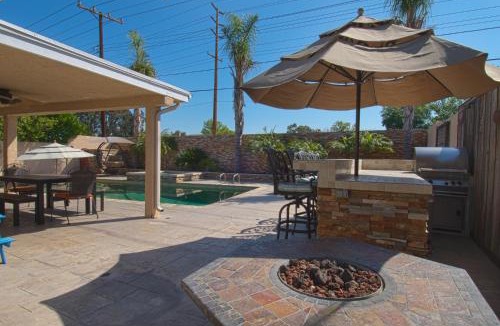 Hermosa Village House | F-20 Paradise Pier