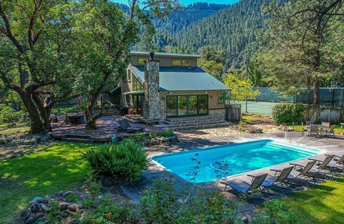 Burnt Ranch House | Fabulous 4-bedroom house in Salyer
