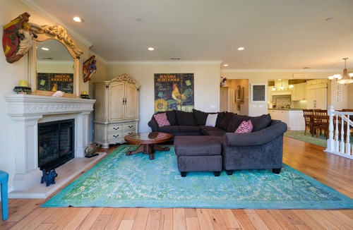 Morro Bay House | Fabulous Custom Home, Close to downtown! Great Views & Pet Friendly.
