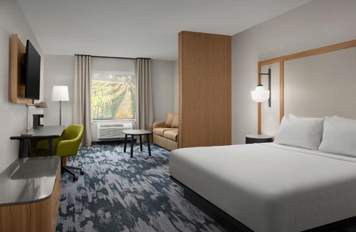 Newberg Hotel | Fairfield by Marriott Inn & Suites Portland Newberg