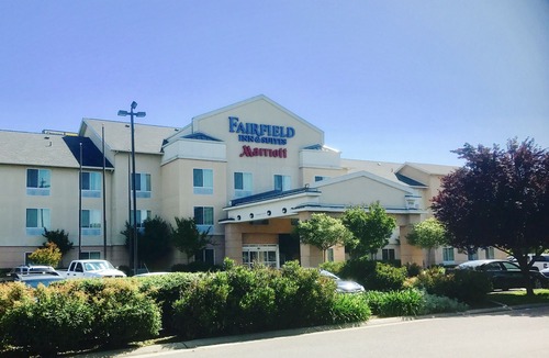 Sacramento Hotel | Fairfield Inn and Suites Sacramento Airport Natomas