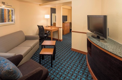 Bridgeton Hotel | Fairfield Inn & Suites by Marriott Portland North