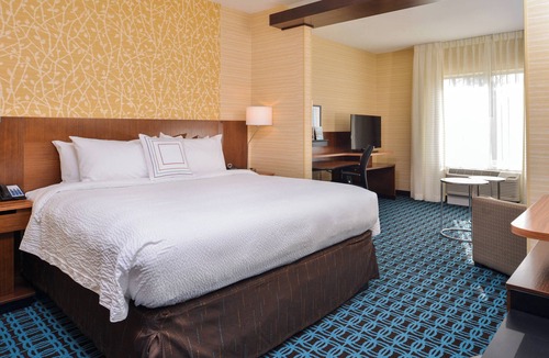 Eugene Hotel | Fairfield Inn & Suites by Marriott Eugene East/Springfield