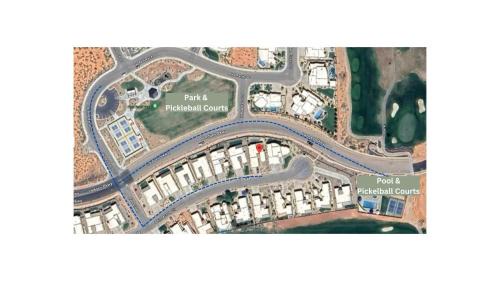 St. George House | Fairways Escape